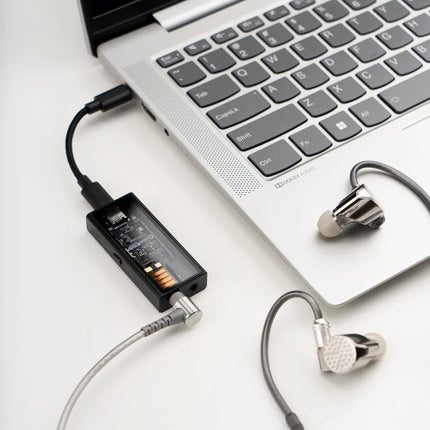 Questyle M15i Mobile portable decoder Hi-Res device